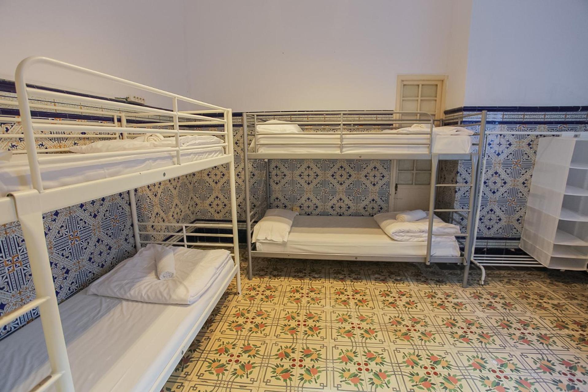 Bbtk Bed And Bike Hotel Malaga Exterior photo